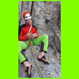 Dani beim Gipfelbuch.jpg